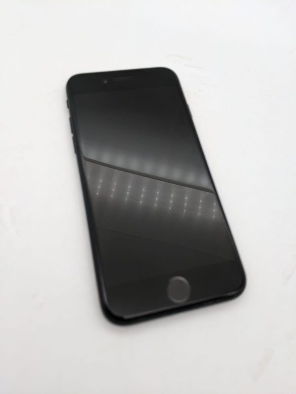 二手 I Phone Se3 64/128GB 5G 90% New  ⚠️⚠️⚠️零機價出機，分期付款，免利息，免手續費免，服務費⚠️⚠️⚠️