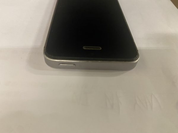 二手iPhone Se 32GB 黑色