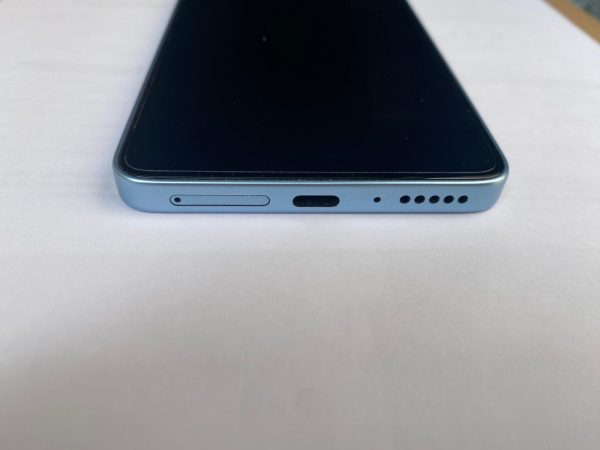 131ebaca-81dd-45f0-af63-6ea91cc59163 小米Redmi Note 13 256GB 綠藍黑 雙卡雙待